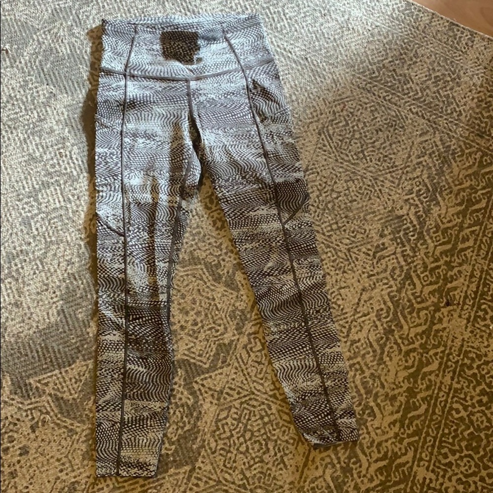 Lululemon Fast and Free 7/8 leggings